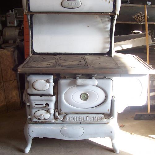 Bélanger, Excellent