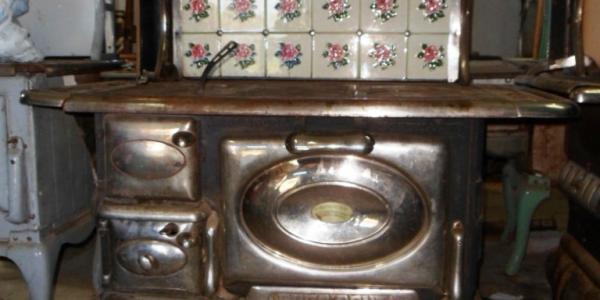 Bélanger, Président (Avant)